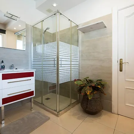 Apartman Practico Y Familiar Cerca De La Playa De - Oasis Cove *